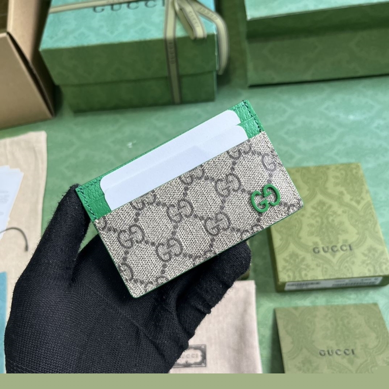 G*u*i wallets & purse
